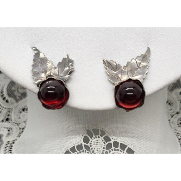 Sterling Silver and Amber Colored Glass Cabochon Screw Back Earrings - Picture 4 of 8